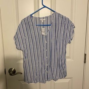 Blue and white stripped buttoned top, Maurices, XS